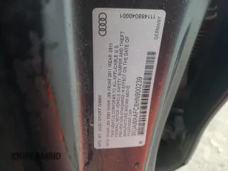 2017 Audi RS 7 Prestige z VIN WUAWAAFC8HN900239, wystawiony jako Copart lot #50072074 z przebiegiem 73 066 mil mil oraz . Historia ofert i sprzedaży dostępna na DreamBid. Obrazek 13.