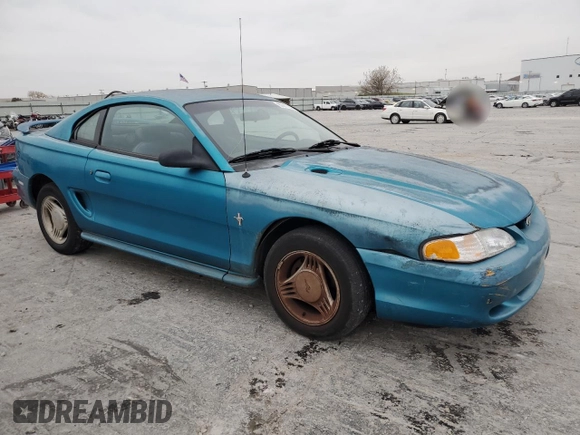 1994 Ford Mustang with VIN 1FALP404XRF140382, listed as a Copart auction lot 82917284 with 89,673 mi miles and Salvage Title. Bid and sale history available at carsss.com. Image 4.