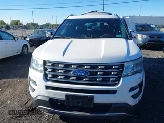 2016 Ford Explorer XLT with VIN 1FM5K8D84GGA22479, listed as a IAAI auction lot 40645958 with 127,482 mi miles and . Bid and sale history available at carsss.com. Image 12.