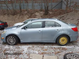 2010 Suzuki Kizashi SE with VIN JS2RE9A30A6101436, listed as a IAAI auction lot 40998132 with 140,786 mi miles and . Bid and sale history available at DreamBid. Image 15.