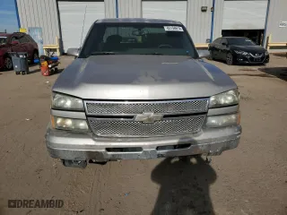2006 Chevrolet Silverado 1500 LT1 with VIN 2GCEC19T161109502, listed as a Copart auction lot 85158614 with 207,251 mi miles and Salvage Title. Bid and sale history available at carsss.com. Image 5.