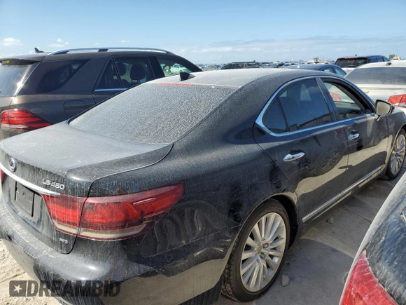 2016 Lexus LS 460 с VIN JTHCL5EF5G5025762, выставлен на аукционе Copart как лот 76359344 с пробегом Не указан миль и Списание • Salvage title. История ставок и продаж доступна на DreamBid. Изображение 3.
