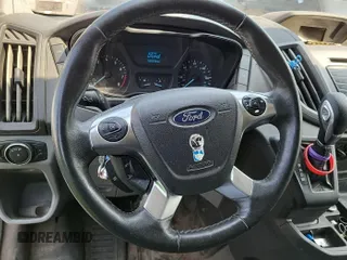 2017 Ford Transit с VIN 1FTYR1YM7HKA85280, выставлен на аукционе IAAI как лот 42617671 с пробегом 180 198 миль миль и . История ставок и продаж доступна на DreamBid. Изображение 16.