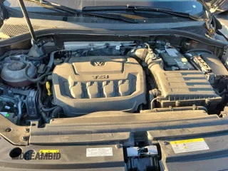 2024 Volkswagen Tiguan SE with VIN 3VV3B7AX5RM107374, listed as a IAAI auction lot 42845196 with 24,195 mi miles and . Bid and sale history available at DreamBid. Image 5.