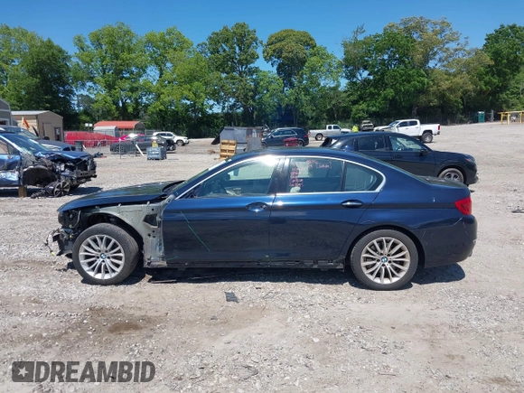 2014 BMW 5 Series 528i z VIN WBA5A5C57ED509930, wystawiony jako IAAI lot #42308771 z przebiegiem 105 286 mil mil oraz . Historia ofert i sprzedaży dostępna na DreamBid. Obrazek 14.