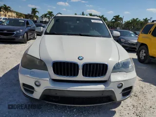 2011 BMW X5 35i with VIN 5UXZV4C54BL412770, listed as a Copart auction lot 53043825 with 148,612 mi miles and Clean Title. Bid and sale history available at carsss.com. Image 5.