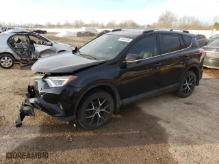 2018 Toyota RAV4 SE with VIN 2T3JFREV2JW762190, listed as a Copart auction lot 48401665 with 151,022 mi miles and Salvage Title. Bid and sale history available at carsss.com. Image 1.