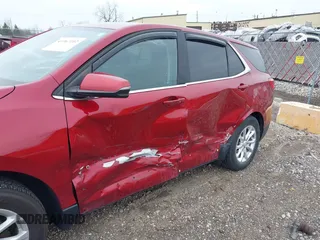 2018 Chevrolet Equinox LT z VIN 3GNAXJEV1JS554921, wystawiony jako IAAI lot #41967102 z przebiegiem 75 553 mil mil oraz . Historia ofert i sprzedaży dostępna na DreamBid. Obrazek 6.
