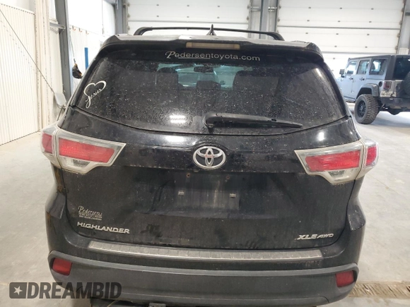 2014 Toyota Highlander XLE z VIN 5TDJKRFH0ES027364, wystawiony jako Copart lot #54519265 z przebiegiem 204 335 mil mil oraz Szkoda całkowita • Salvage title. Historia ofert i sprzedaży dostępna na DreamBid. Obrazek 6.