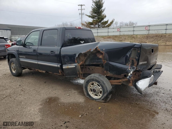 2002 GMC Sierra 2500HD SLE with VIN 1GTHK23U62F243433, listed as a Copart auction lot 50989755 with 206,989 mi miles and Clean Title. Bid and sale history available at carsss.com. Image 2.