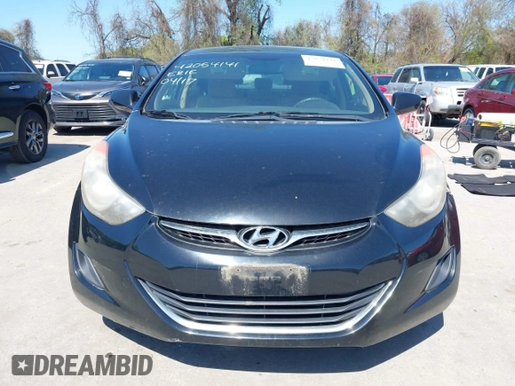 2013 Hyundai Elantra GLS z VIN KMHDH4AE6DU928322, wystawiony jako IAAI lot #42054141 z przebiegiem 147 986 mil mil oraz . Historia ofert i sprzedaży dostępna na DreamBid. Obrazek 12.