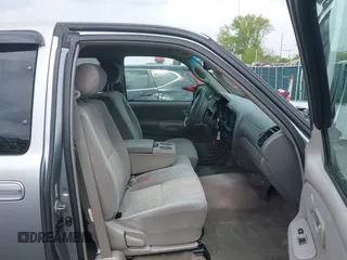 2003 Toyota Tundra SR5 with VIN 5TBRT34163S434212, listed as a IAAI auction lot 42075757 with 196,485 mi miles and . Bid and sale history available at DreamBid. Image 5.