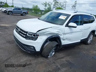 2019 Volkswagen Atlas SE with VIN 1V2WR2CA4KC509962, listed as a IAAI auction lot 42147840 with 67,557 mi miles and . Bid and sale history available at DreamBid. Image 17.