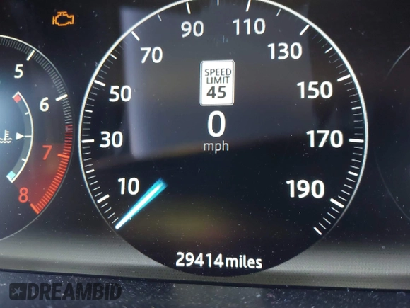2019 Jaguar XJ Portfolio with VIN SAJWA2G7XK8W20284, listed as a IAAI auction lot 41289613 with 29,414 mi miles and . Bid and sale history available at DreamBid. Image 15.