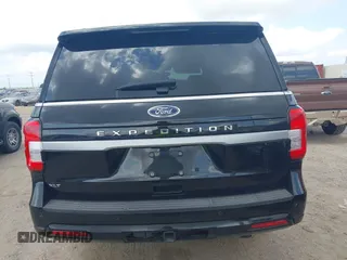 2022 Ford Expedition XLT with VIN 1FMJU1HT1NEA48772, listed as a IAAI auction lot 42442514 with 33,585 mi miles and . Bid and sale history available at DreamBid. Image 17.