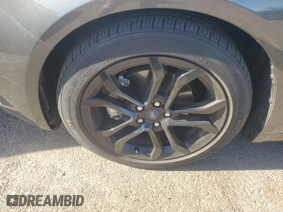 2020 Ford Fusion SE z VIN 3FA6P0HD6LR189762, wystawiony jako IAAI lot #42780149 z przebiegiem 51 099 mil mil oraz . Historia ofert i sprzedaży dostępna na DreamBid. Obrazek 17.