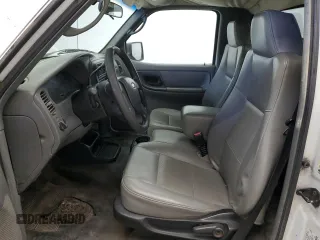 2006 Ford Ranger XL z VIN 1FTYR11U66PA58355, wystawiony jako Copart lot #85717024 z przebiegiem Nie podano mil oraz Czysty tytuł • Clean title. Historia ofert i sprzedaży dostępna na DreamBid. Obrazek 7.