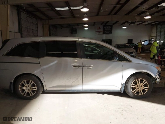 2012 Honda Odyssey EX-L with VIN 5FNRL5H61CB147311, listed as a IAAI auction lot 41607643 with 244,575 mi miles. Bid and sale history available at carsss.com. Image 14.