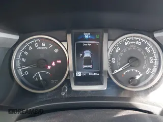 2018 Toyota Tacoma SR with VIN 5TFRX5GN8JX116802, listed as a IAAI auction lot 41879503 with 86,448 mi miles and . Bid and sale history available at DreamBid. Image 7.