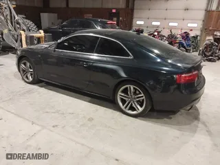 2008 Audi S5 with VIN WAURV78T18A011012, listed as a IAAI auction lot 41371023 with 112,736 mi miles. Bid and sale history available at carsss.com. Image 3.