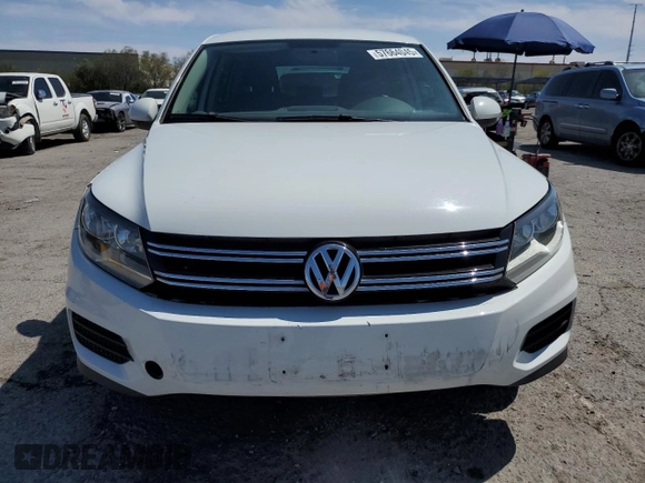 2014 Volkswagen Tiguan SE with VIN WVGAV3AX0EW614369, listed as a Copart auction lot 57664045 with 85,504 mi miles and Salvage title. Bid and sale history available at DreamBid. Image 5.