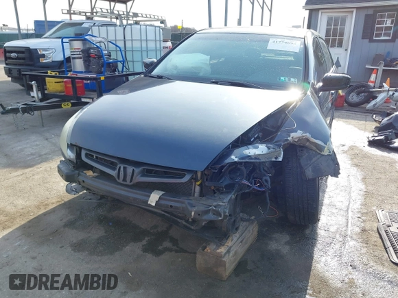 2003 Honda Accord EX z VIN 1HGCM66593A014065, wystawiony jako IAAI lot #41774694 z przebiegiem 163 536 mil mil oraz . Historia ofert i sprzedaży dostępna na DreamBid. Obrazek 6.