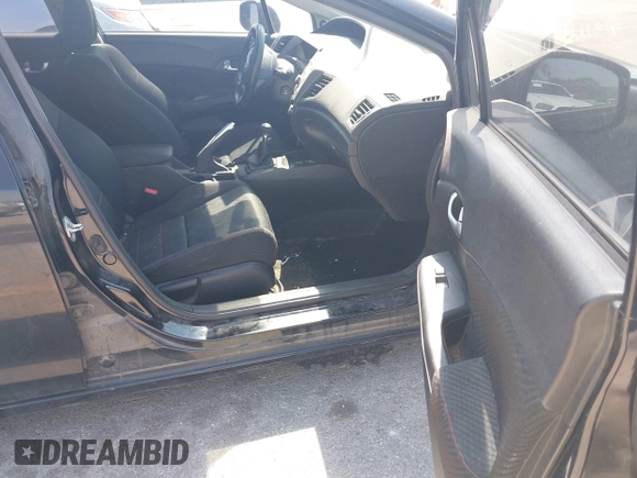 2012 Honda Civic Si z VIN 2HGFB6E57CH700823, wystawiony jako IAAI lot #42477635 z przebiegiem 144 889 mil mil oraz . Historia ofert i sprzedaży dostępna na DreamBid. Obrazek 5.