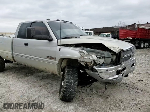 2000 Dodge Ram 2500 with VIN 3B7KF2367YG117410, listed as a Copart auction lot 81840374 with 339,262 mi miles and Salvage Title. Bid and sale history available at carsss.com. Image 11.