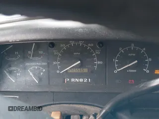 1996 Ford F-150 with VIN 1FTEX14H7TKA14770, listed as a IAAI auction lot 42673904 with 172,553 mi miles and . Bid and sale history available at DreamBid. Image 7.