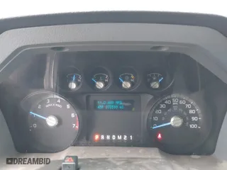 2015 Ford Super Duty F-250 SRW XL with VIN 1FDBF2B66FED21648, listed as a IAAI auction lot 41700328 with 370,599 mi miles. Bid and sale history available at carsss.com. Image 7.