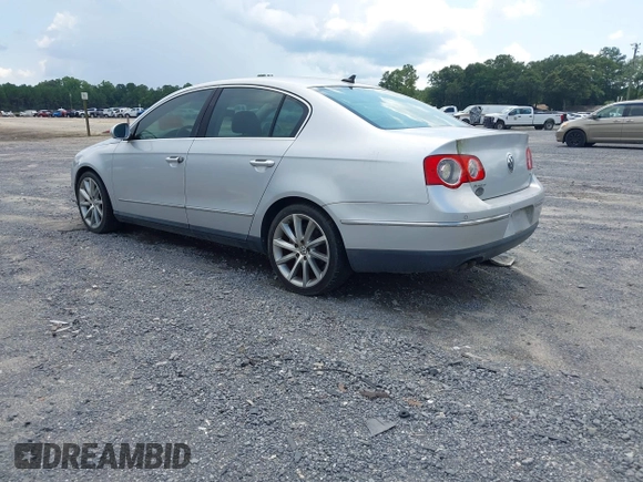 2008 Volkswagen Passat 3.6L V6 with VIN WVWCU73C38P013053, listed as a IAAI auction lot 42702868 with Not provided miles and . Bid and sale history available at DreamBid. Image 3.