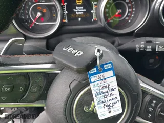 2022 Jeep Wrangler Unlimited Rubicon 392 with VIN 1C4JJXSJXNW102670, listed as a IAAI auction lot 41499424 with 83,168 mi miles. Bid and sale history available at carsss.com. Image 11.