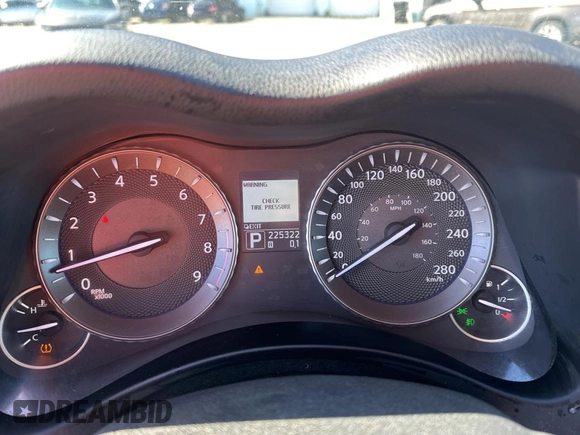 2013 Infiniti M with VIN JN1BY1AR0DM600071, listed as a Copart auction lot 51020965 with 225,322 mi miles and Clean title. Bid and sale history available at DreamBid. Image 8.