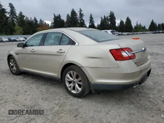 2011 Ford Taurus SEL z VIN 1FAHP2HW4BG171787, wystawiony jako Copart lot #54939445 z przebiegiem 125 882 mil mil oraz Czysty tytuł • Clean title. Historia ofert i sprzedaży dostępna na DreamBid. Obrazek 2.