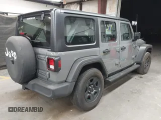 2022 Jeep Wrangler Unlimited Sport with VIN 1C4HJXDG0NW117632, listed as a IAAI auction lot 41185850 with 18,298 mi miles and . Bid and sale history available at DreamBid. Image 4.