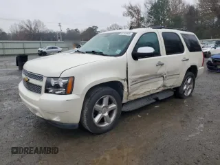 2013 Chevrolet Tahoe LTZ с VIN 1GNSCCE02DR340527, выставлен на аукционе Copart как лот 43183805 с пробегом 111 696 миль миль и Списание • Salvage title. История ставок и продаж доступна на DreamBid. Изображение 1.