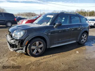2019 MINI Countryman Cooper with VIN WMZYS7C52K3F47000, listed as a Copart auction lot 45024165 with 44,389 mi miles and Salvage Title. Bid and sale history available at carsss.com. Image 1.