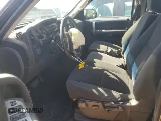 2007 Chevrolet Silverado 1500 LTZ with VIN 2GCEK13M471622524, listed as a Copart auction lot 50892815 with 175,532 mi miles and Salvage Title. Bid and sale history available at carsss.com. Image 7.