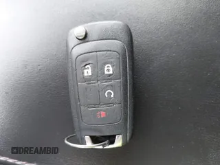 2013 Chevrolet Equinox LT z VIN 2GNFLEEK7D6393024, wystawiony jako IAAI lot #41891172 z przebiegiem 153 491 mil mil oraz . Historia ofert i sprzedaży dostępna na DreamBid. Obrazek 11.