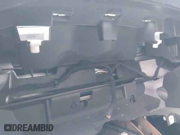 2017 Ford Transit with VIN 1FDBF8ZM4HKB39877, listed as a IAAI auction lot 40641877 with Not provided miles and . Bid and sale history available at DreamBid. Image 16.