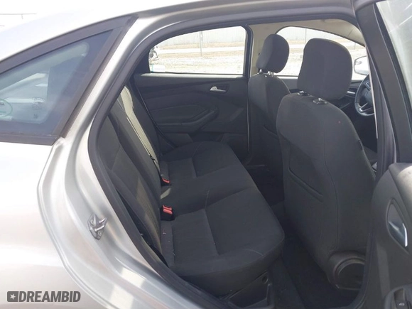 2015 Ford Focus SE with VIN 1FADP3F21FL340939, listed as a IAAI auction lot 41804123 with NaN miles. Bid and sale history available at carsss.com. Image 8.