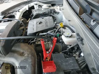 2021 Chevrolet TrailBlazer RS z VIN KL79MUSL8MB102924, wystawiony jako IAAI lot #42943736 z przebiegiem 53 984 mil mil oraz . Historia ofert i sprzedaży dostępna na DreamBid. Obrazek 19.