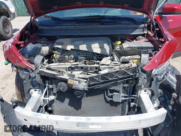 2015 Jeep Cherokee Limited with VIN 1C4PJLDB2FW535796, listed as a IAAI auction lot 42034168 with 151,954 mi miles and . Bid and sale history available at DreamBid. Image 10.