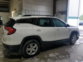2020 GMC Terrain SLE with VIN 3GKALTEV5LL337681, listed as a Copart auction lot 59696575 with 57,815 mi miles and Salvage title. Bid and sale history available at DreamBid. Image 3.