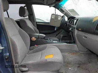 2004 Toyota 4Runner SR5 with VIN JTEBU14R248023777, listed as a IAAI auction lot 41850010 with 301,919 mi miles and . Bid and sale history available at DreamBid. Image 5.