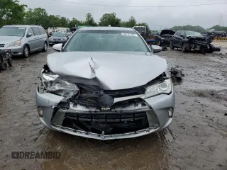 2015 Toyota Camry LE z VIN 4T1BD1FK3FU171799, wystawiony jako Copart lot #56797395 z przebiegiem 281 313 mil mil oraz Czysty tytuł • Clean title. Historia ofert i sprzedaży dostępna na DreamBid. Obrazek 5.