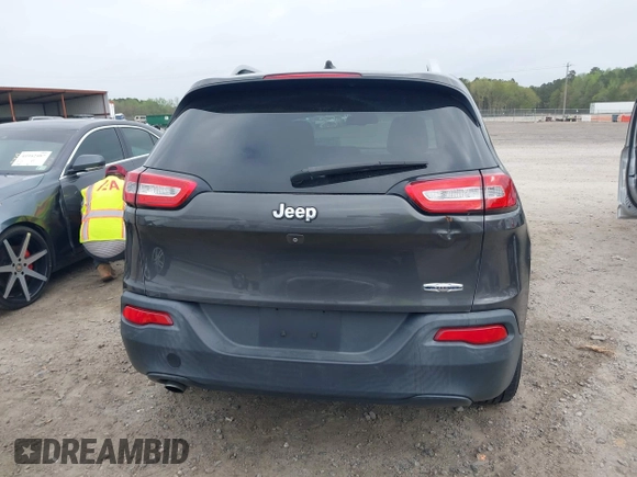 2015 Jeep Cherokee Latitude with VIN 1C4PJLCB0FW601862, listed as a IAAI auction lot 41931048 with 100,705 mi miles and . Bid and sale history available at DreamBid. Image 17.