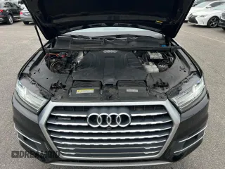 2019 Audi Q7 Premium Plus z VIN WA1LHAF7XKD044979, wystawiony jako Copart lot #63196635 z przebiegiem 150 266 mil mil oraz Czysty tytuł • Clean title. Historia ofert i sprzedaży dostępna na DreamBid. Obrazek 8.