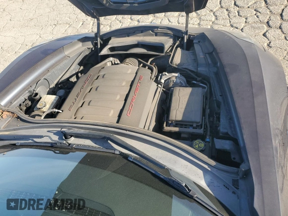2015 Chevrolet Corvette 1LT z VIN 1G1YB2D77F5112539, wystawiony jako Copart lot #54171285 z przebiegiem 65 575 mil mil oraz Szkoda całkowita • Salvage title. Historia ofert i sprzedaży dostępna na DreamBid. Obrazek 13.