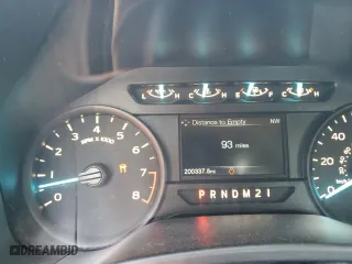 2019 Ford F-150 XL with VIN 1FTMF1CB1KKD94442, listed as a Copart auction lot 44007625 with 200,337 mi miles and Salvage Title. Bid and sale history available at carsss.com. Image 9.